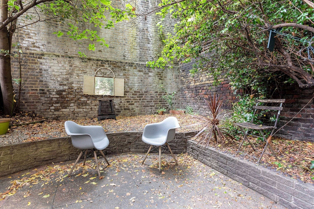 outdoor bbq area