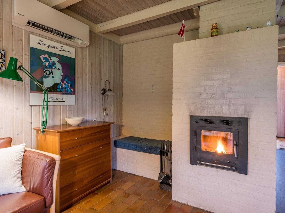 6 Person Holiday Home in Henne view 2