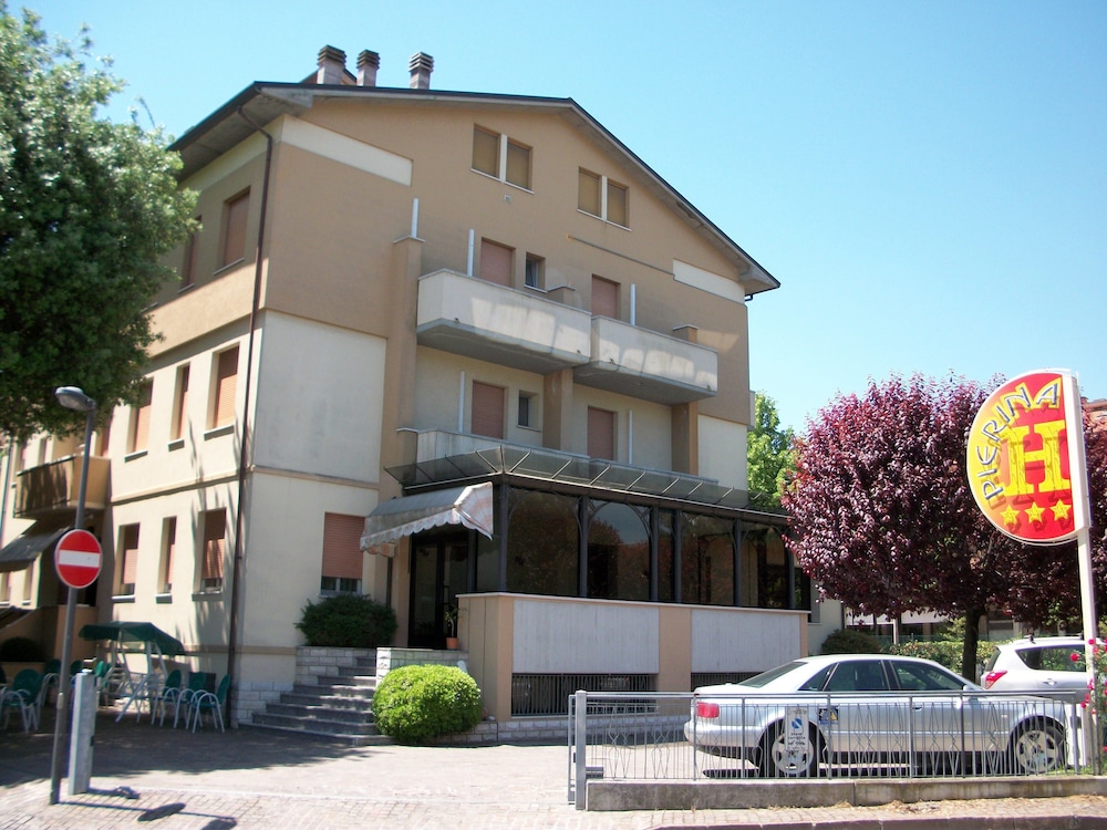 Hotel Pierina