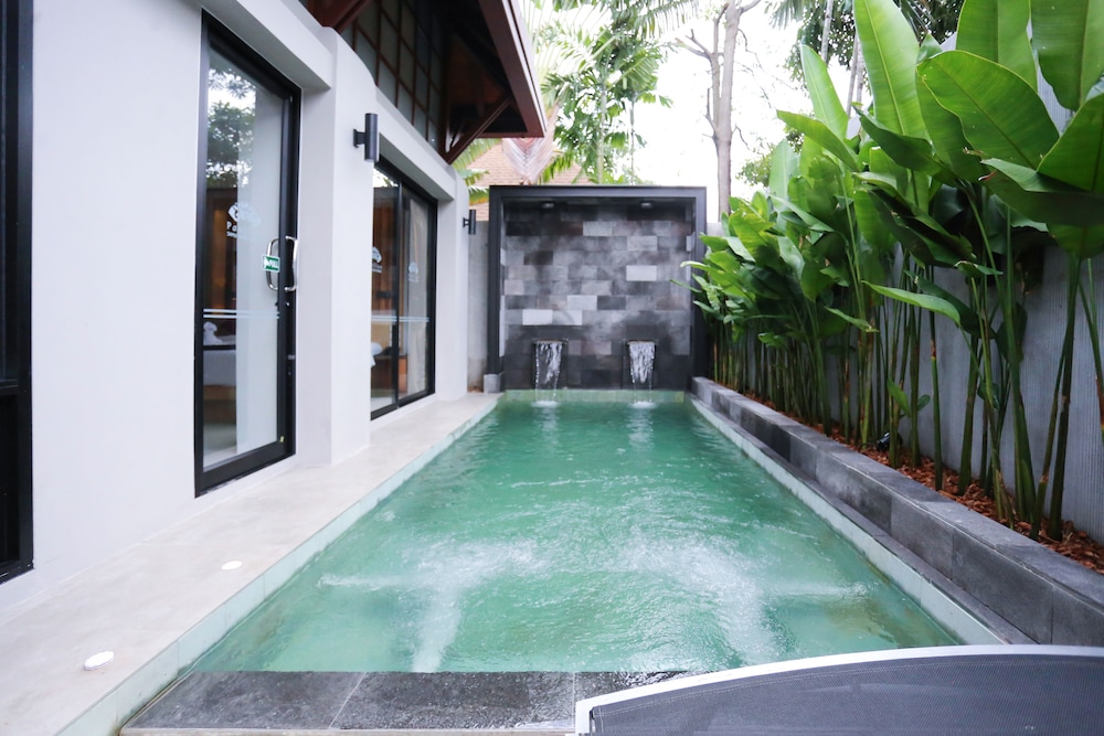 Pavilion Samui Pool Residence