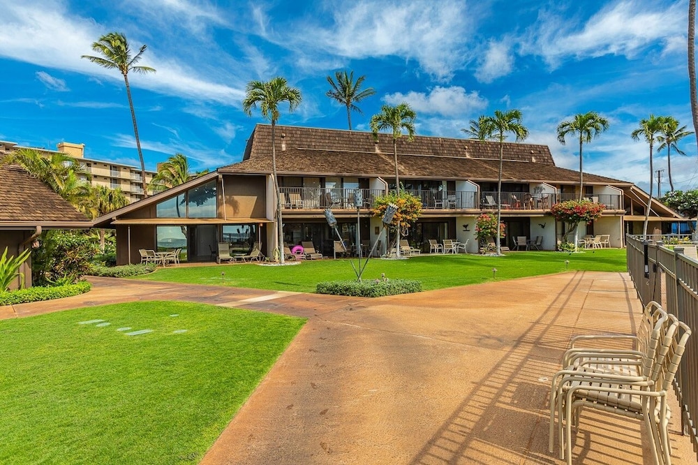 Maalaea Surf B1 2 Bedroom Condo