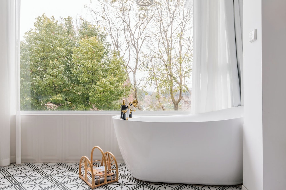 Shanghai Ruochu Designer Guesthouse-Near Shanghai Pudong Airport & Disneyland