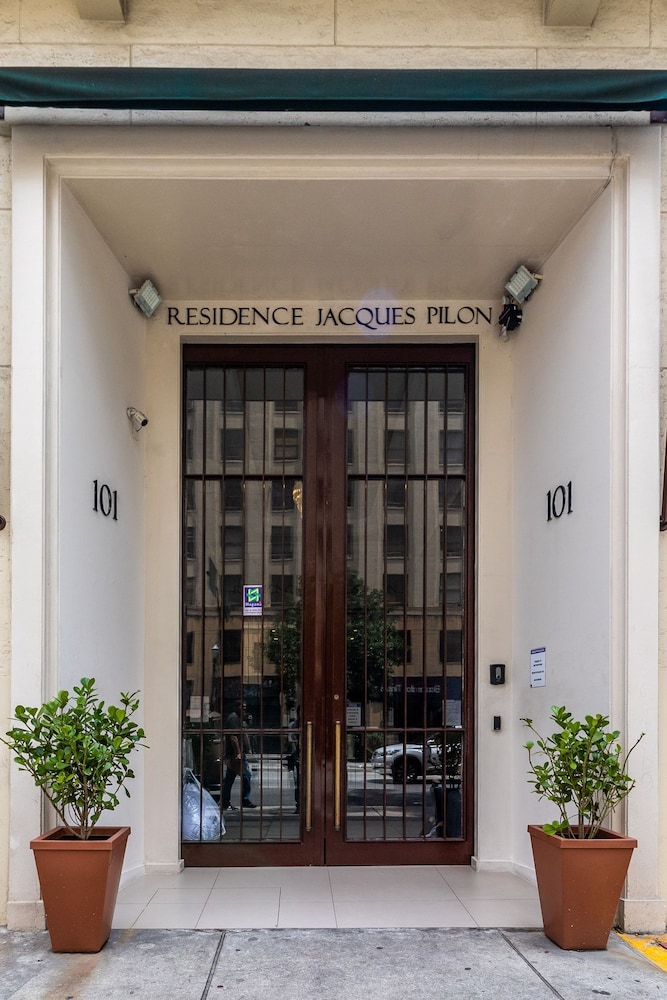 Jp218 Jacques Pilon Residence