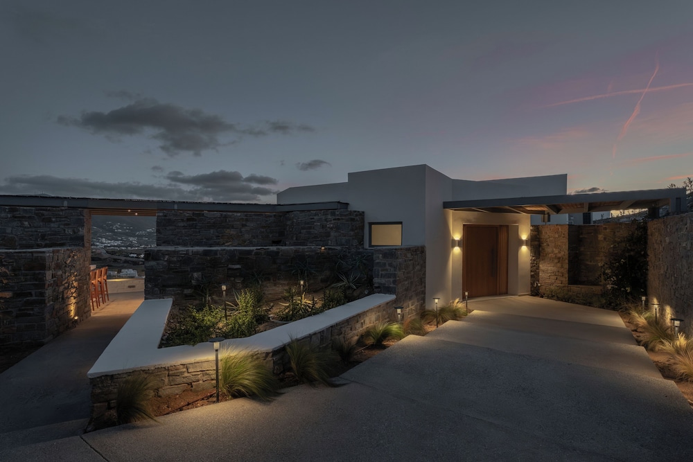 AVERA VILLAS