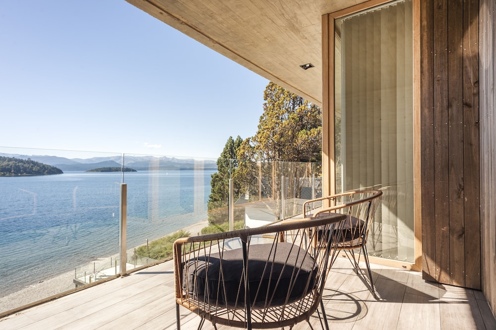 WaOne Lake Homes