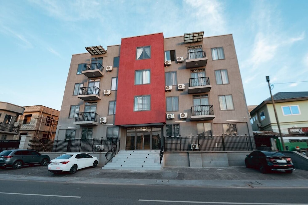 EllaVista Residence