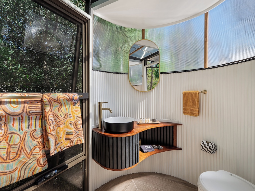 Lakebrook Country Escape