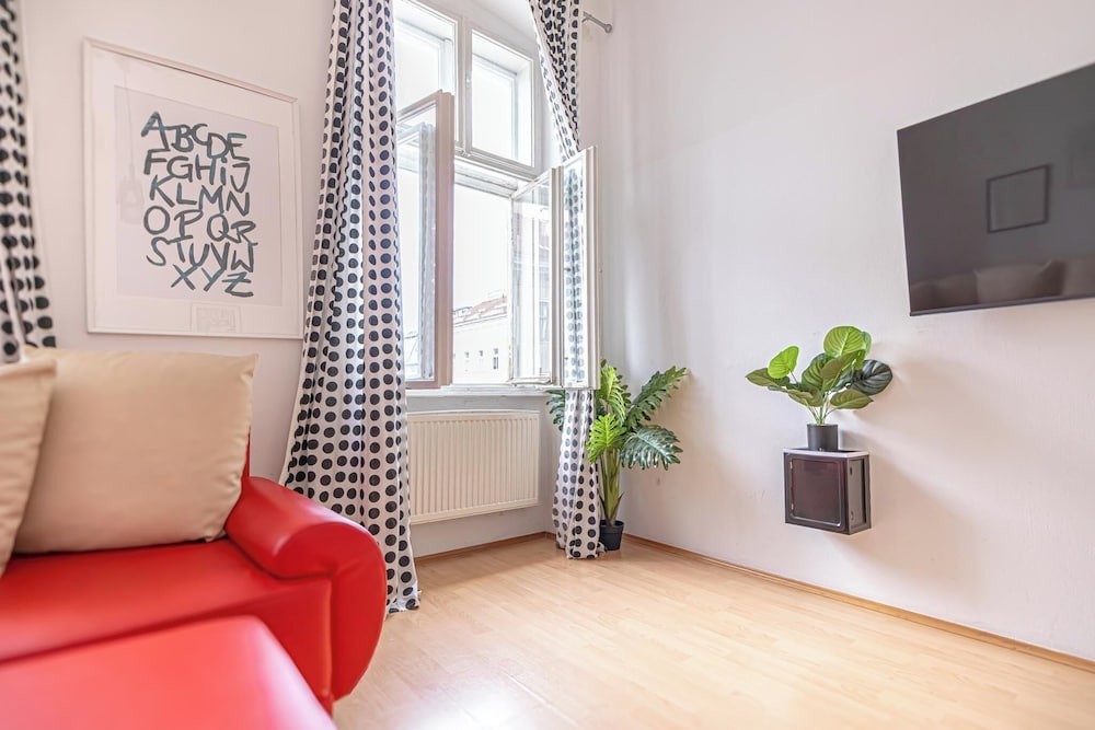 Affordable 3BR Apartment Rathausplatz