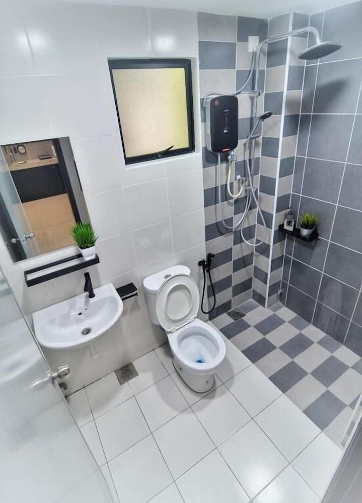 Manhattan Suites IPOH Waterpark by uBook