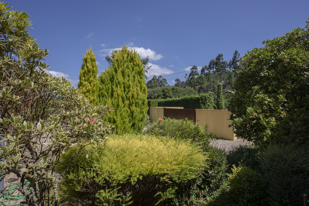 Liiiving  Caminha Countryside Pool House