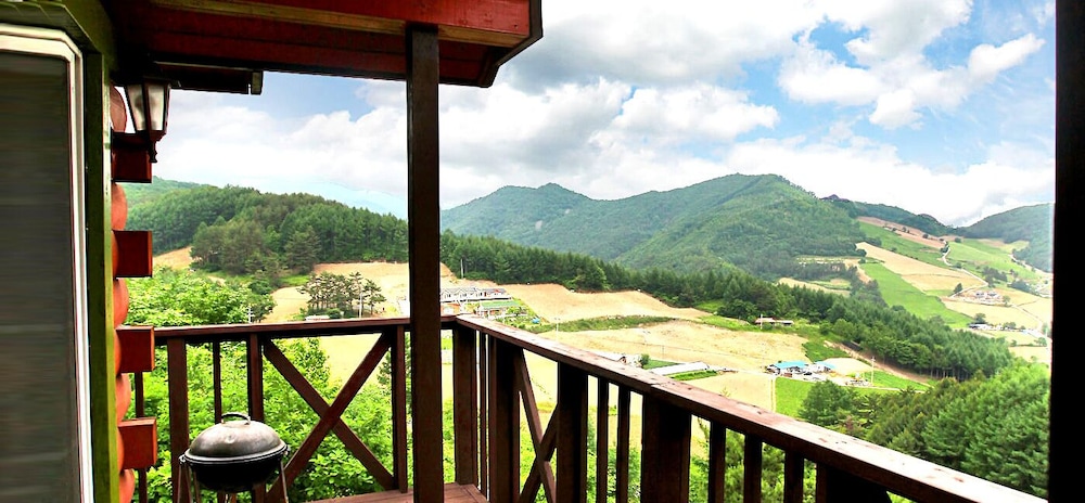 Camp Star Pension
