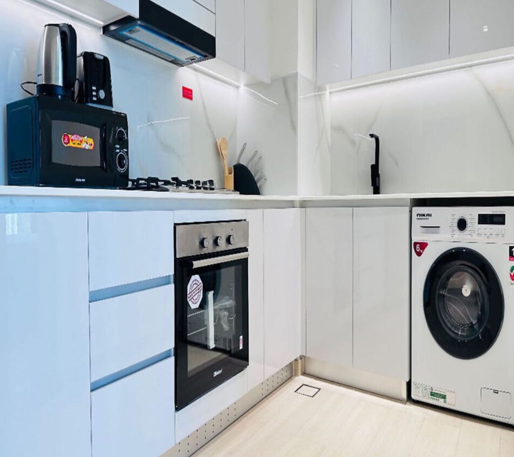 OYO HOME 1482 Standard One Bedroom