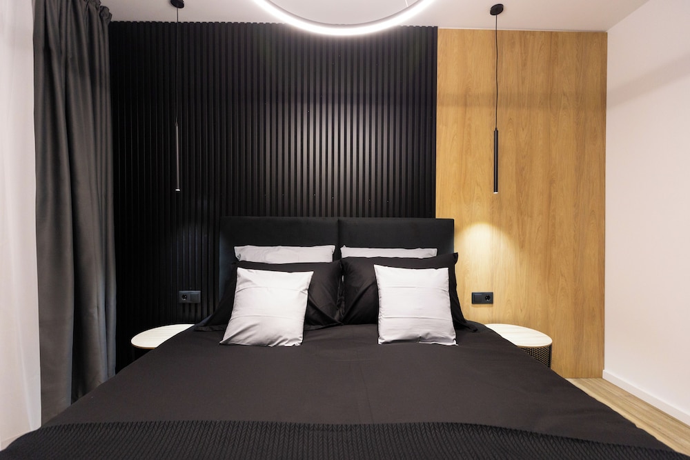Royalton Suites