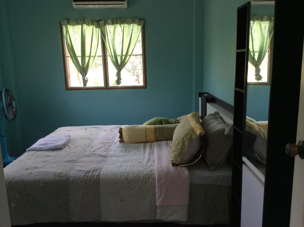 Chaleena Homestay