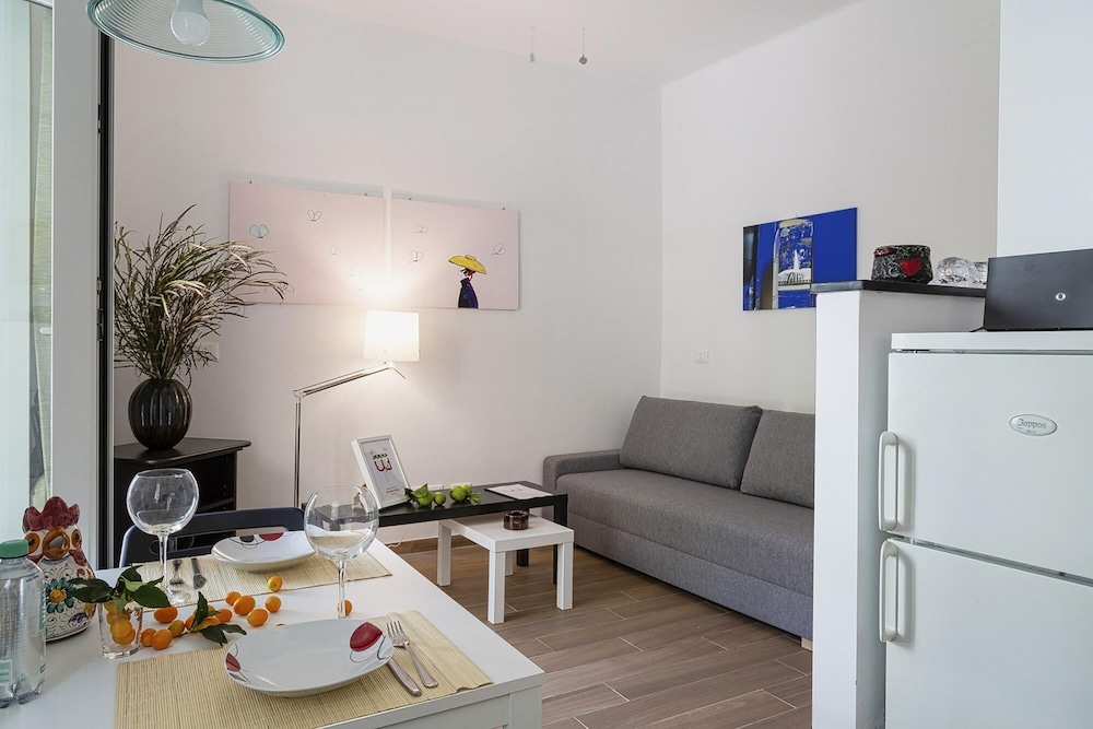 Una Casa a Nervi by Wonderful Italy view 2