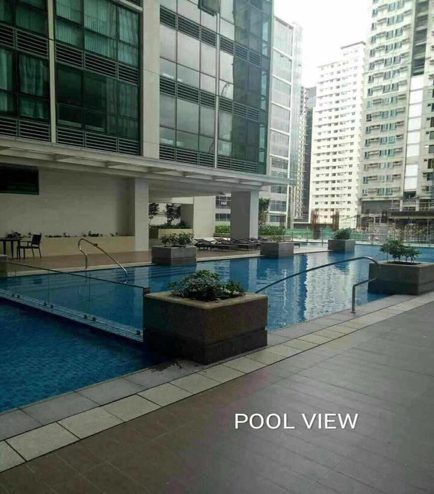 One Uptown Residences