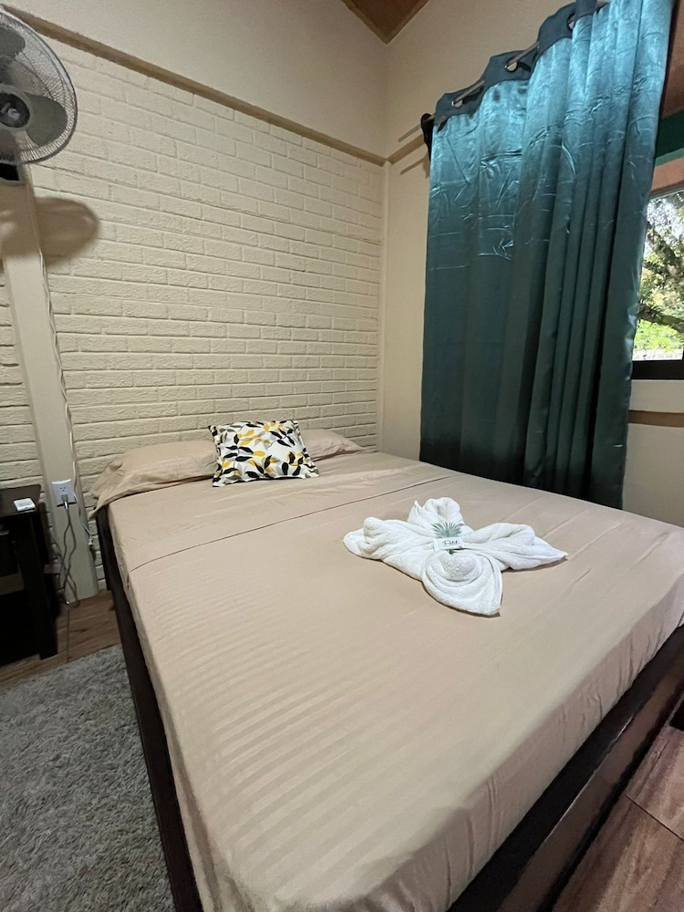 The Secret Eco Lodge