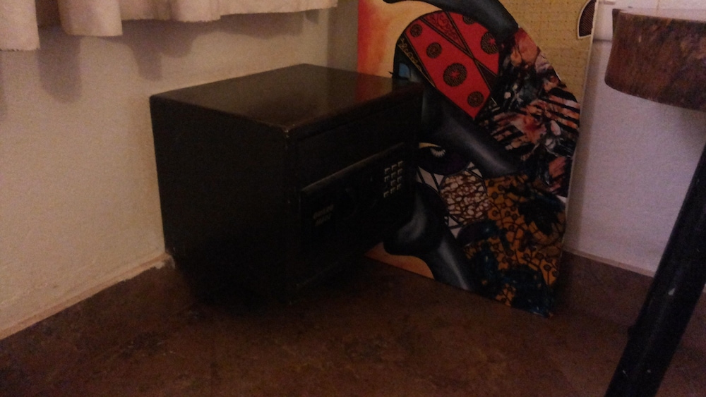 Photo 9