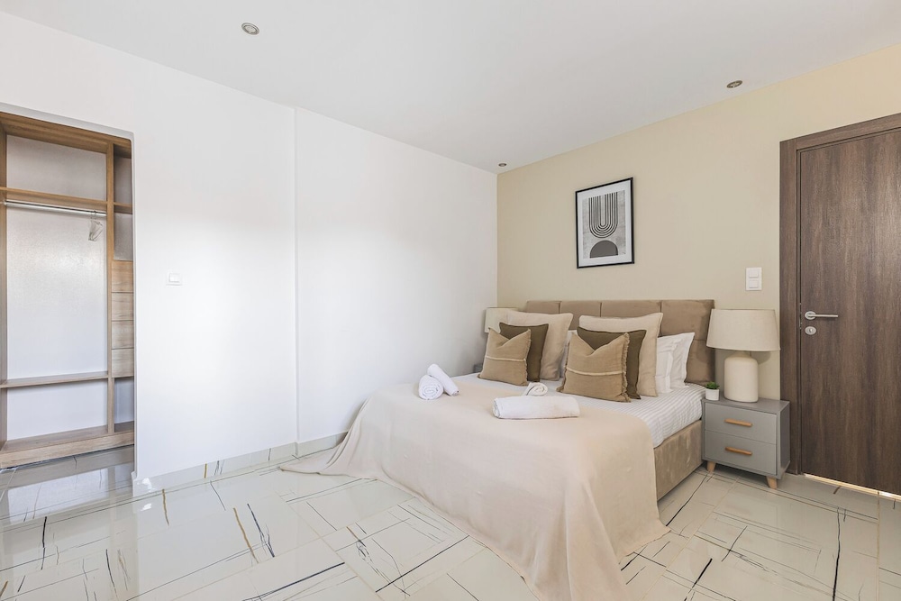 Appartement de 3 pieces a Birkhadem