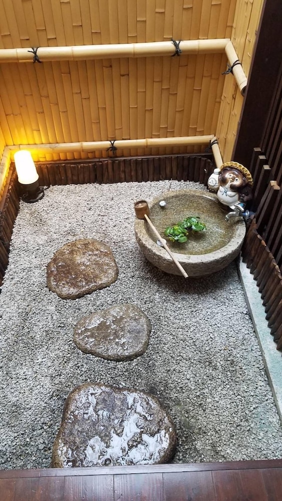 Tsukisocho Apartment view 4