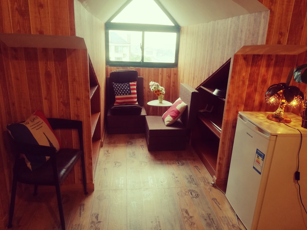 Shanghai Xianghe Stylish Guest House