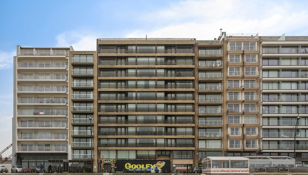 Helena Apartment In Blankenberge