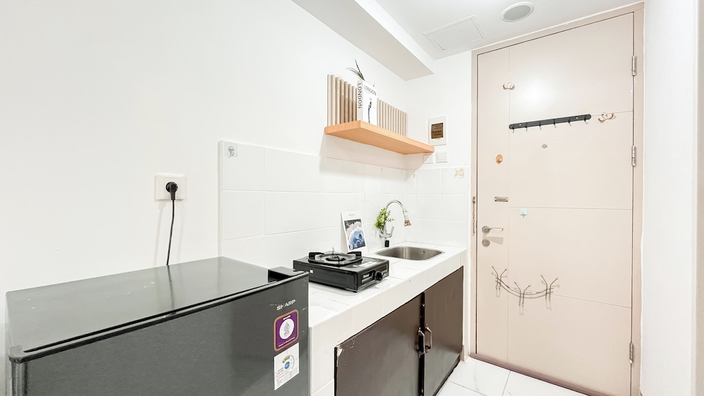 Comfort Studio At Tokyo Riverside Pik 2 Apartment