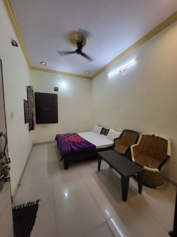 RV Stay Pushkar