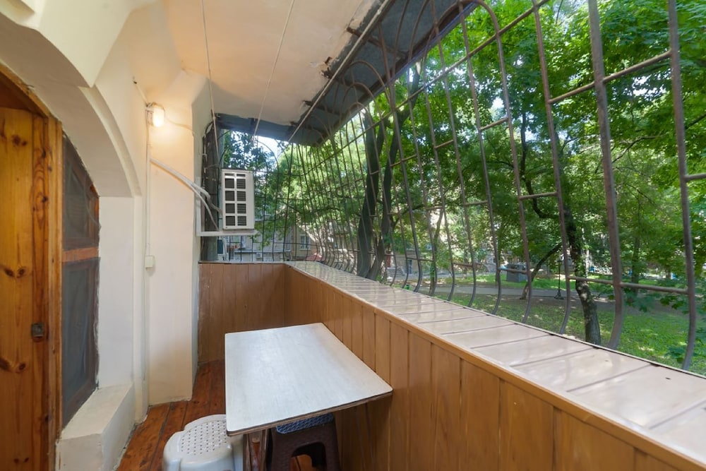 Apartment near Opera Theater