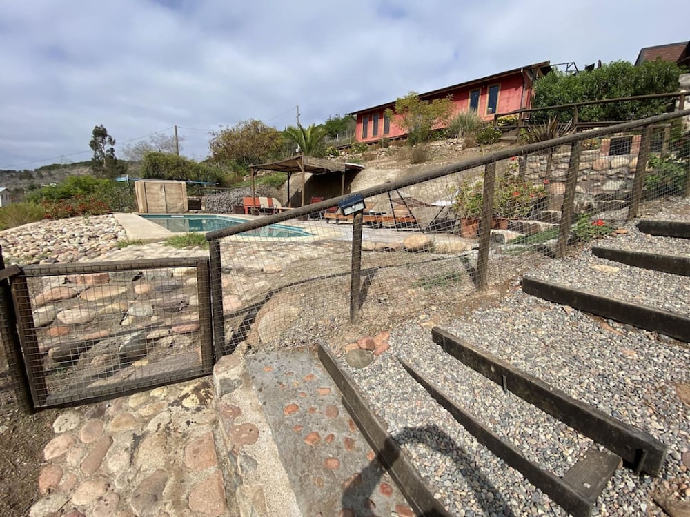 Girasol Cabin BBQ Kitchen Parking Shared Pool