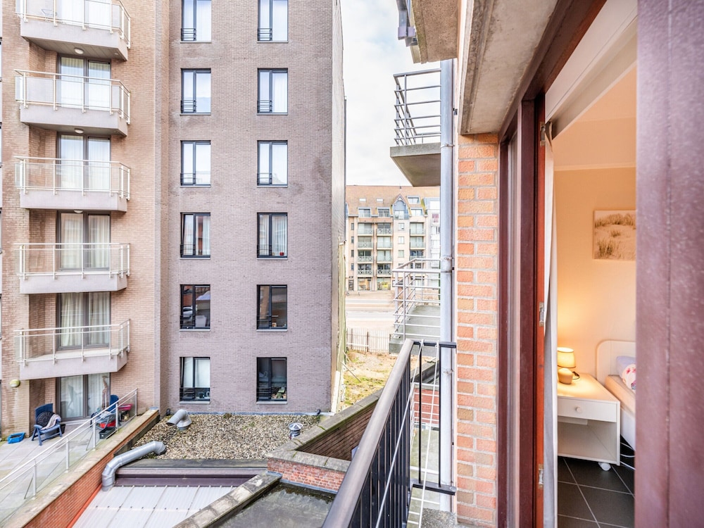 Apartment in St. Idesbald With Sea Views
