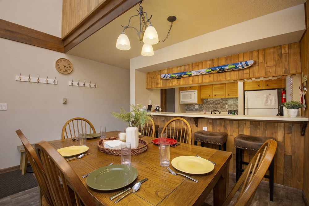 Fraser Vacations - The Pines At Meadow Ridge 42-7 3 Bedroom Condo by RedAwning - Property Image 9