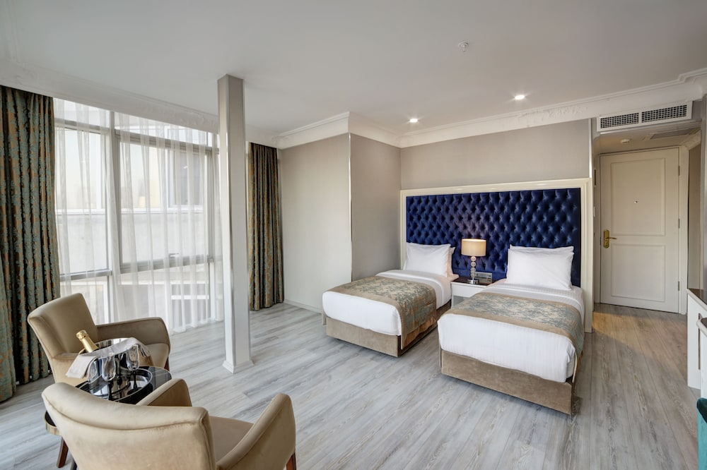 Beyaz Monarch Otel - Image 62