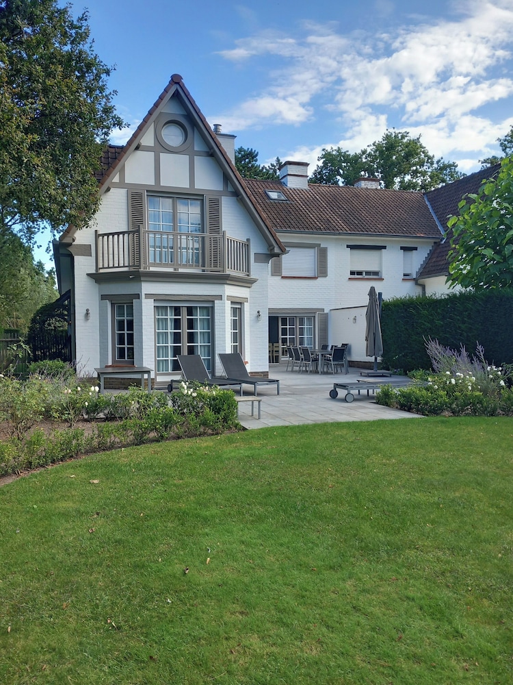 Villa in Het Zoute Near Zwin Reserve