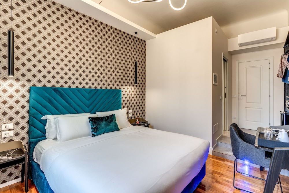 Arenula Suites