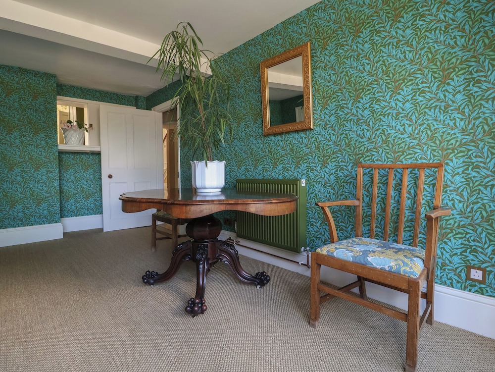 Syleham House