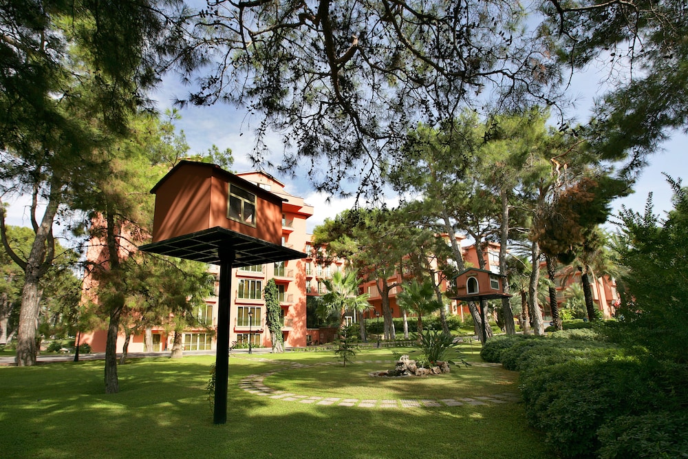The Norm Oriental Kemer