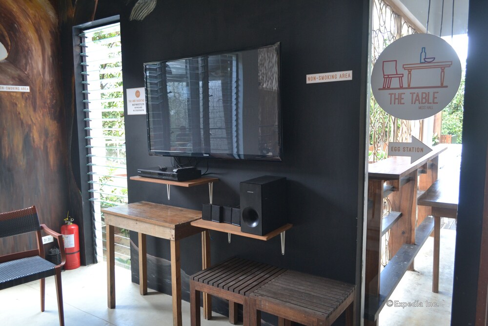 Spin Designer Hostel