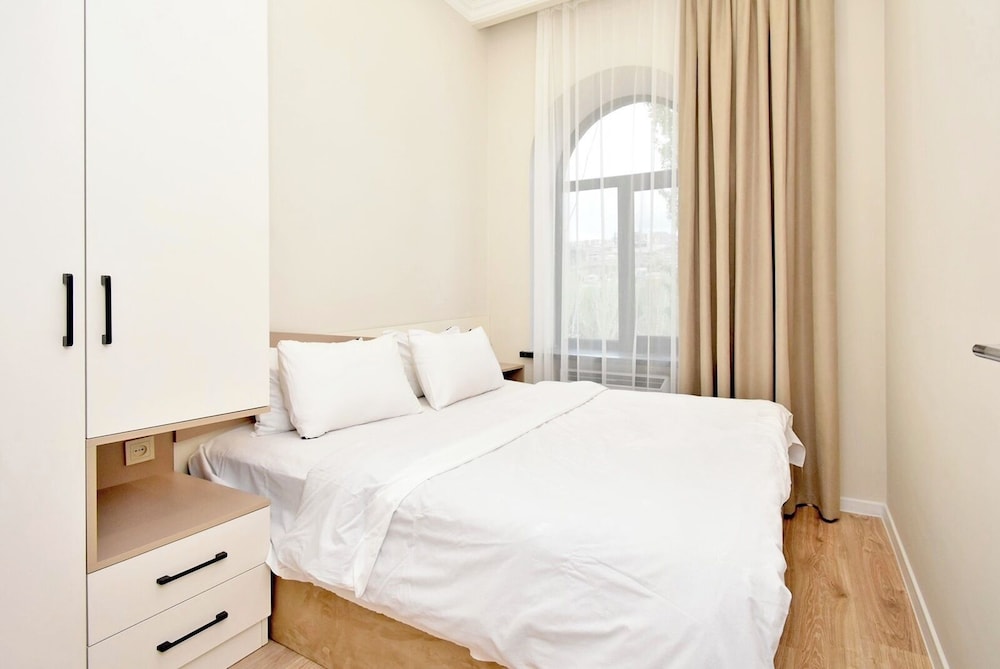 Apartment on Khanjyan street
