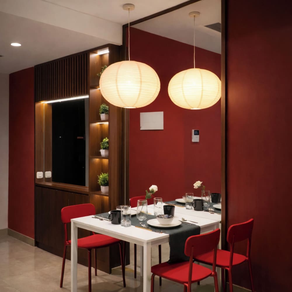 Crimson Autumn Suites JP