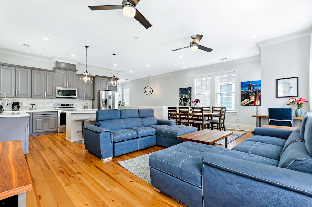New Orleans Vacations - Stunning 4 5 BRs w Pool by Hosteeva - Property Image 25
