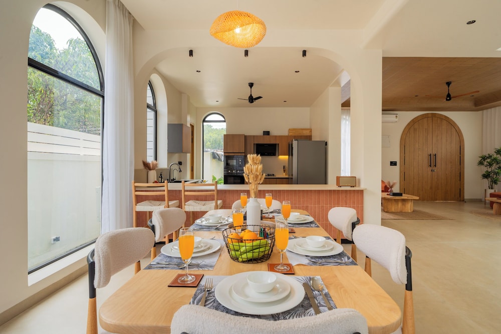 ELIVAAS Ekam | Luxe 4 BHK Villa With Pvt Pool & Patio
