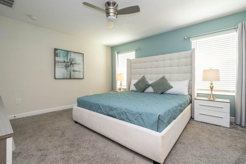 Magic Luxury Stunning 4BR Resort Home With Private Pool BBQ Minutes From Disney 4807ml, Photo 32