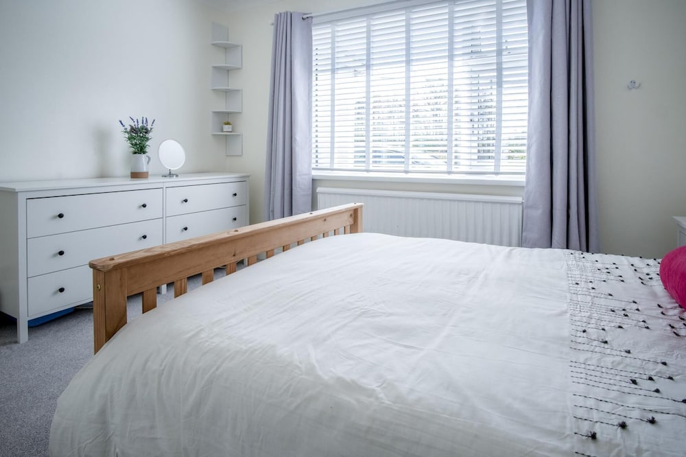 Hazeley - 3 Bedroom Holiday Home - Begelly