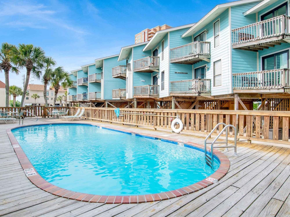 The Sands #120 by Southern Vacation Rentals
