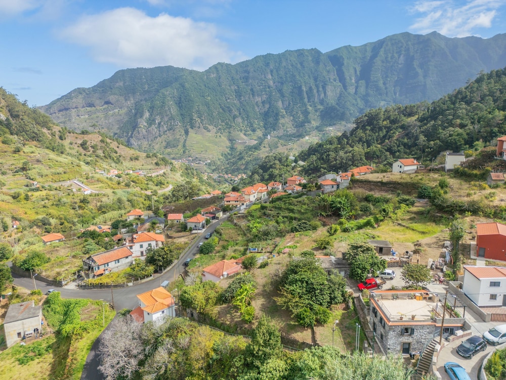 Valley s Refuge by Madeira Sun Travel