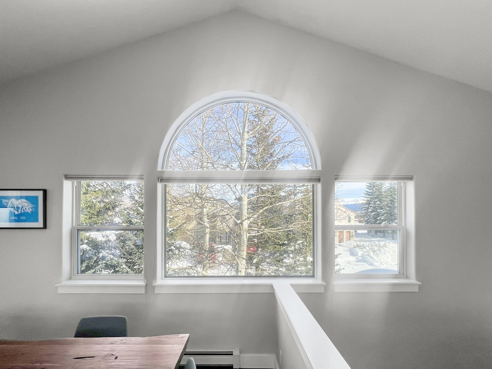 928a Lakepoint Circle 3br 2.5ba 3 Bedroom Home by RedAwning view 3