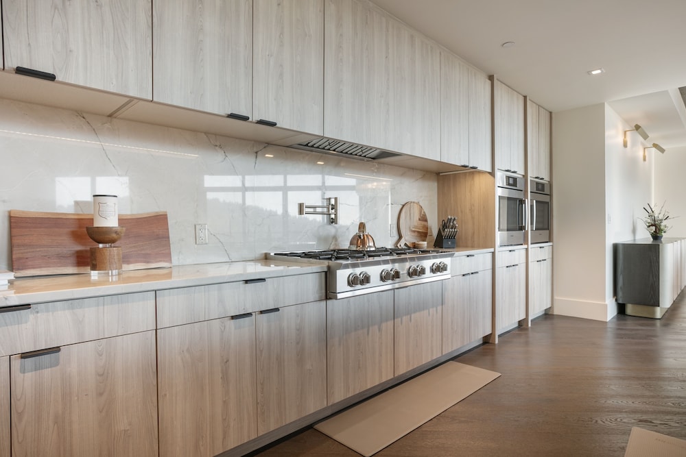 201 - Four Bedroom Argent 4 Condo