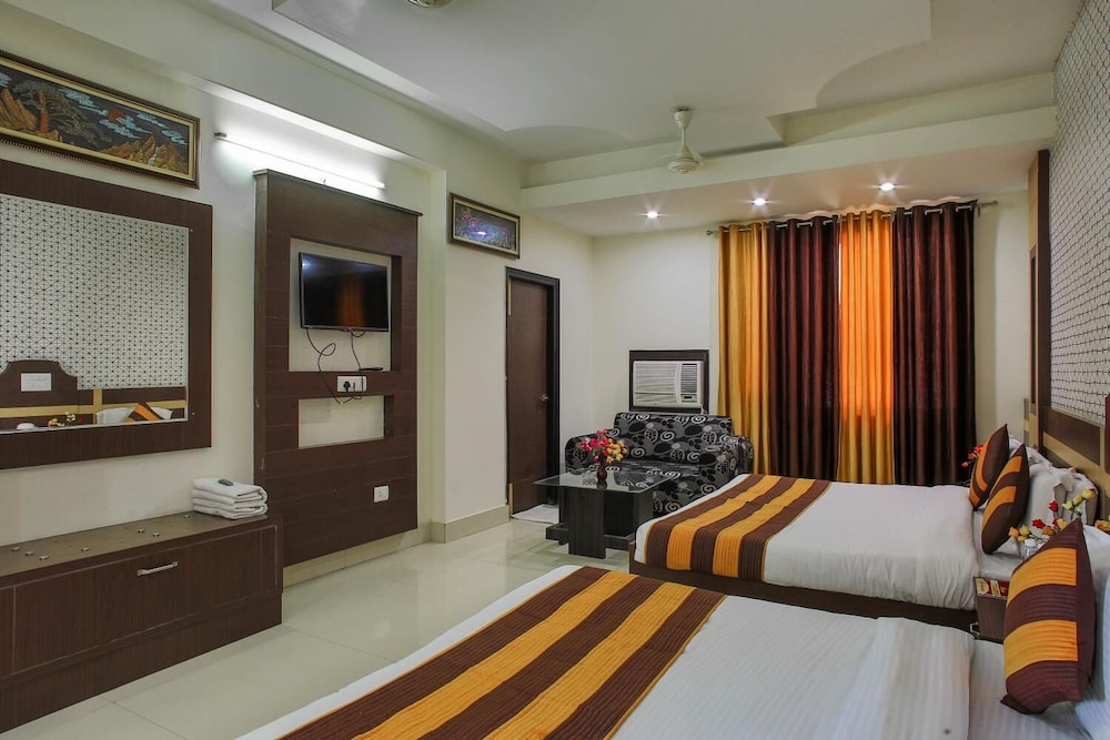 Hotel Maa Gayatri