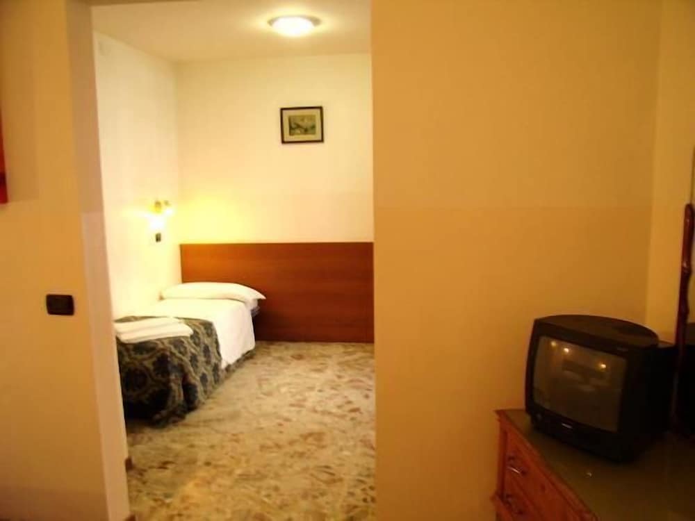 HoStel Central Station